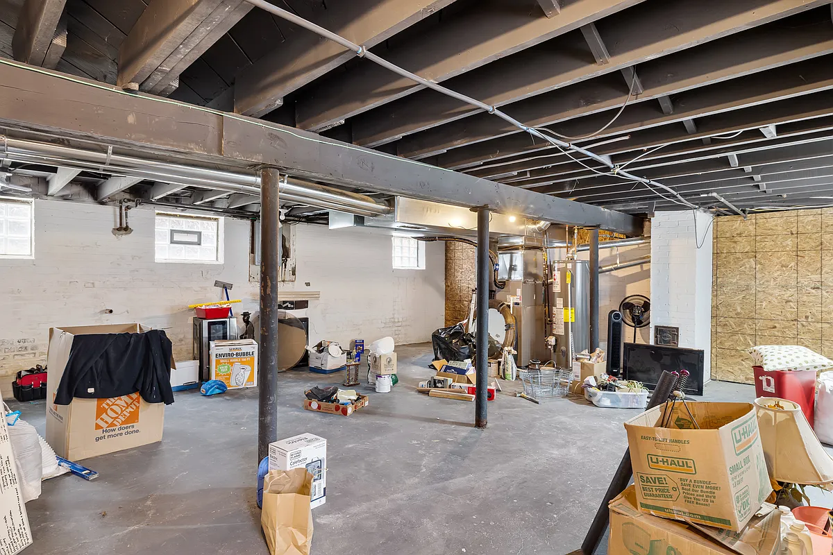 Building Photo - 283 Piper Blvd
