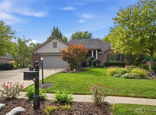 9887 Arn Dr, Dayton, OH 45458