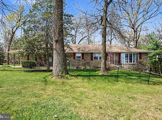 6010 Eyster Ave, Spring Grove, PA 17362