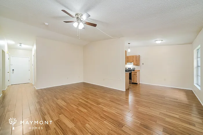 7829 County Down Ct — Photo 5
