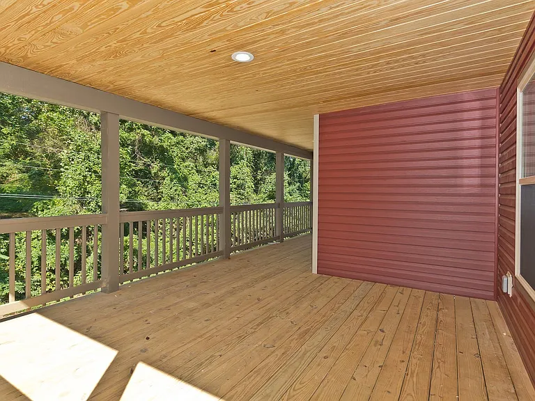 615 Reed St — Photo 4