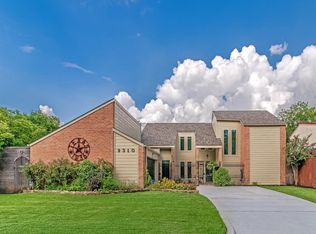 9310 Bonhomme Rd, Houston, TX 77074