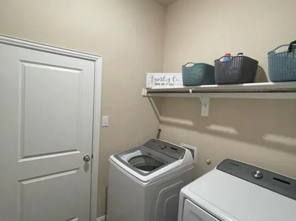 569 Spruce Trl, Forney, TX 75126