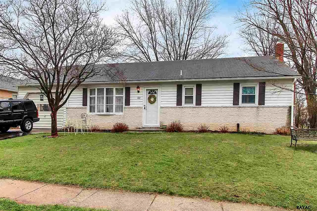 122 Pine Hollow Rd photo 1