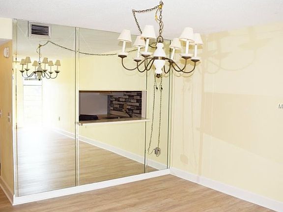 5th image of 4910 38th Way S APT 507