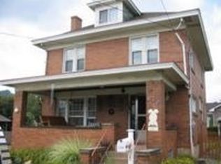 255 Oak St, Springdale, PA 15144