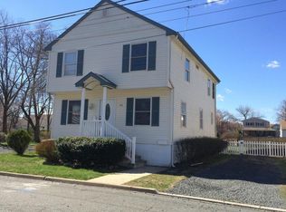 245 Bray Ave, Middletown, NJ 07748