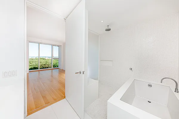 Rented by Douglas Elliman | media 25