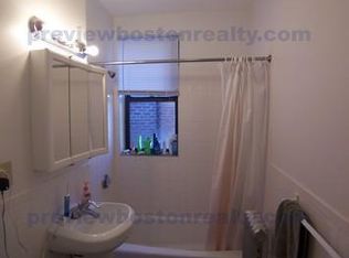 23 Cummings Rd #M6, Brighton, MA 02135