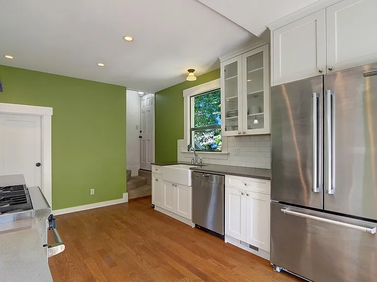 6526 Jones Ave NW — Photo 9