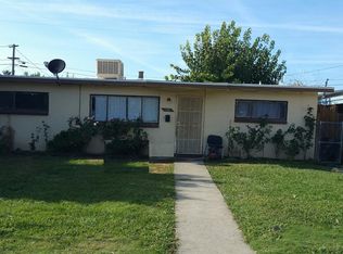 1082 Q St, Firebaugh, CA 93622