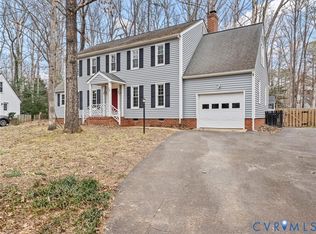 5813 Bent Creek Rd, Midlothian, VA 23112