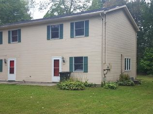 435 Clifton Dr NE, Warren, OH