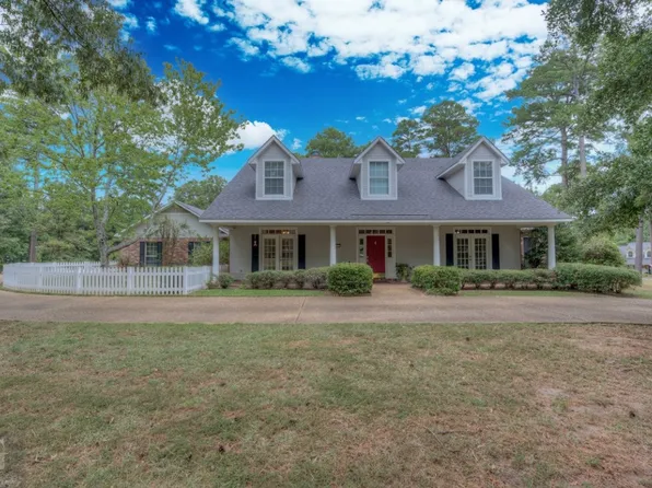 8357 Indian Hills Blvd, Shreveport, LA 71107