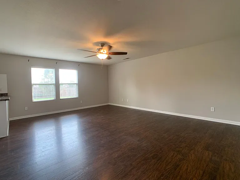 111 Rein Dance Ln — Photo 4