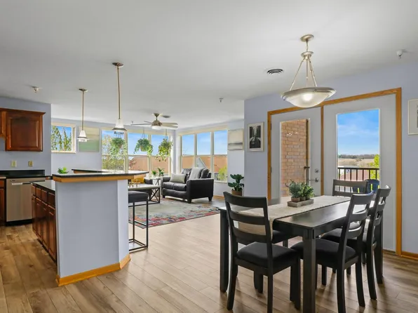 8201 Mayo Dr Unit 301, Madison, WI 53719