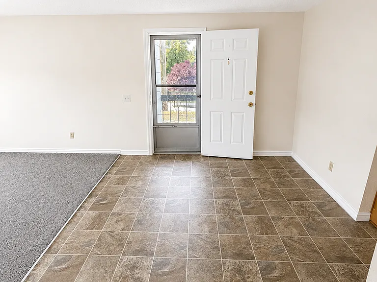 3517 W 1st Ave — Photo 2