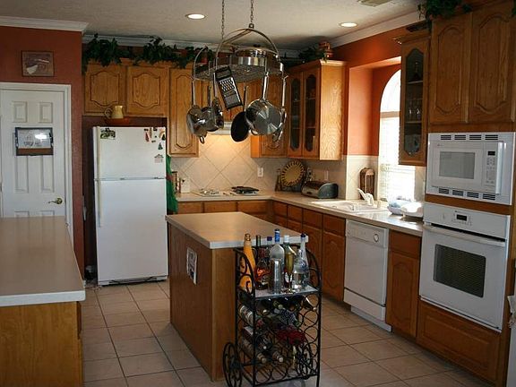4th image of 16326 S Southern Stone Dr