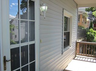 664 Montclair St, Pittsburgh, PA 15217