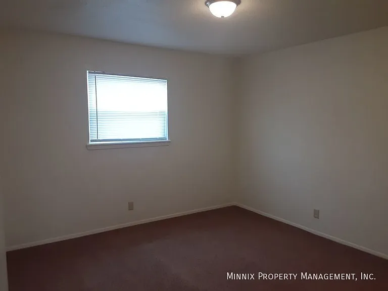 711 S Austin Ave #212 — Photo 13