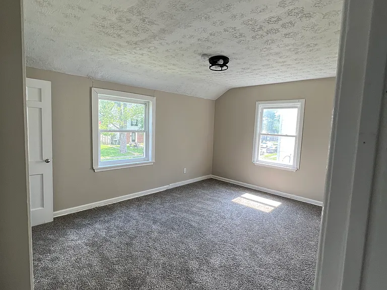 57 N Waverly St. - Fully Updated! — Photo 19