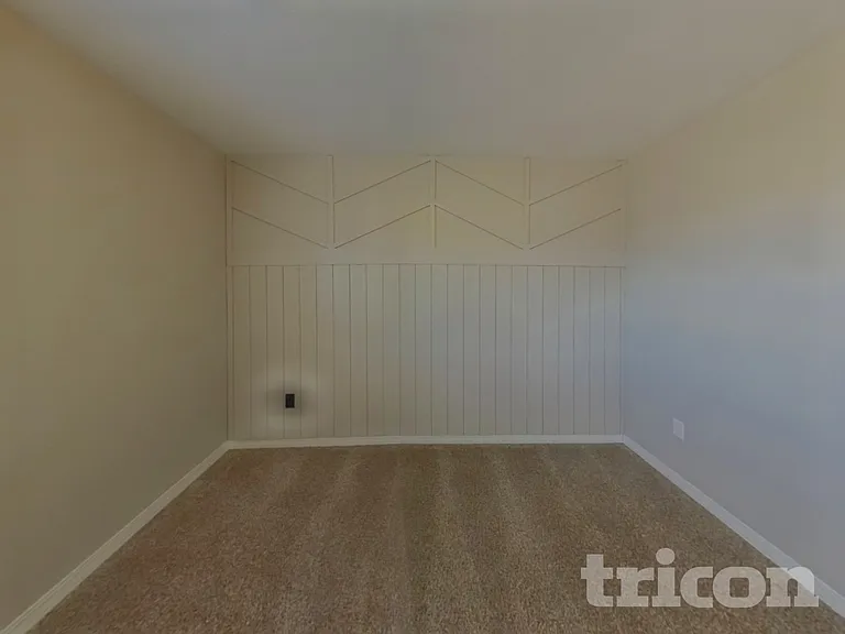 7407 Benecia Dr — Photo 10