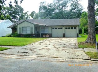 2019 Woodvine Dr, Houston, TX 77055