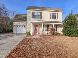 106 Blueberry Fields Rd, Maple Hill, NC 28454