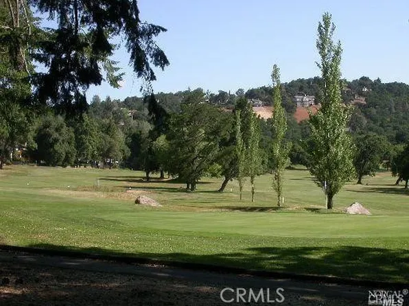 2912 Buckingham Dr, Kelseyville, CA 95451