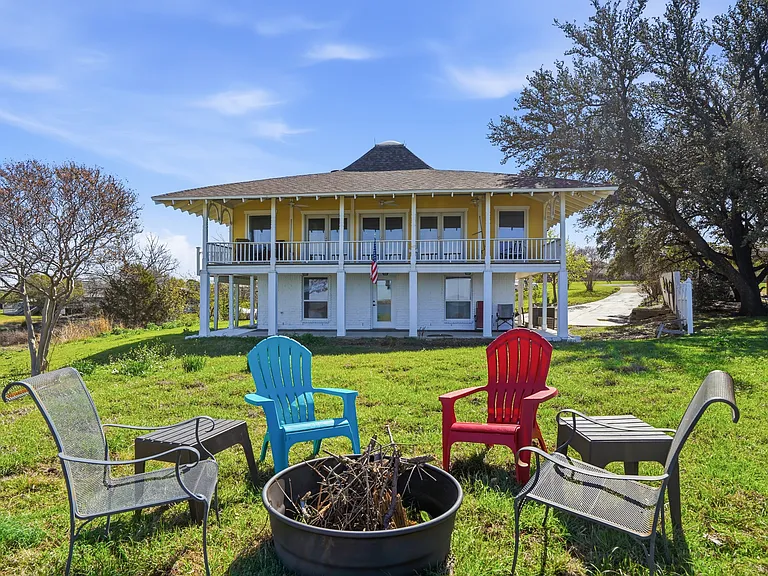 Your own peninsula and firepit