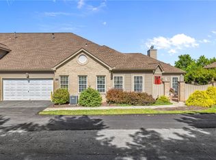 806 Wilshire Cir, Seven Fields, PA