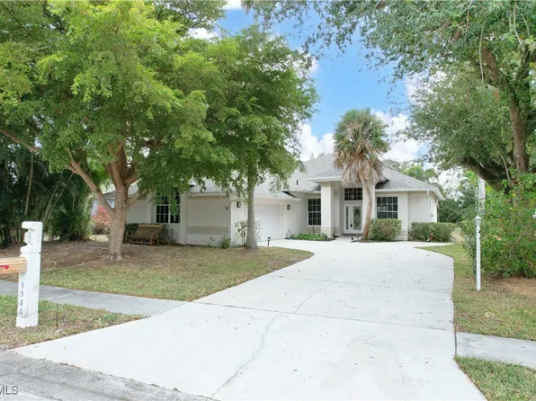 1580 Argyle Dr, Fort Myers, FL 33919