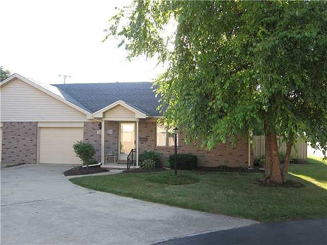 1st image of 520 Somerset Dr