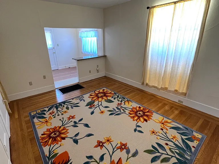 2230 Pacific Ave #B — Photo 3