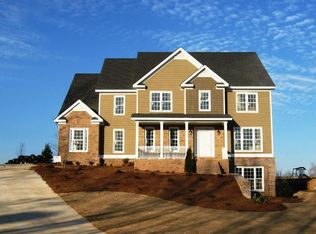 526 Sterling Water Dr, Monroe, GA 30655