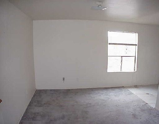 2nd image of 2710 Evergreen Cir APT B