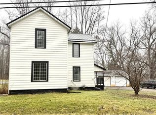 685 Bedford Rd, West Middlesex, PA 16159