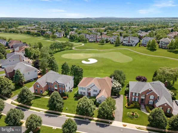 19925 Augusta Village Pl, Ashburn, VA 20147