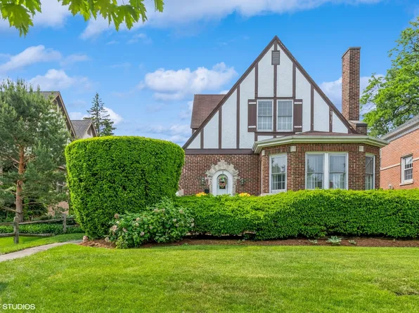 239 Imperial St, Park Ridge, IL 60068