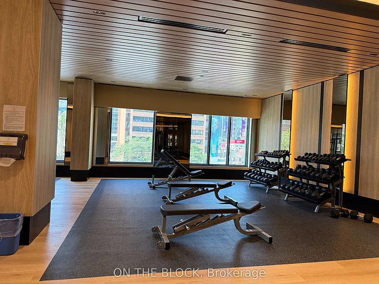 252 Church St #Penthouse 17 — Photo 23