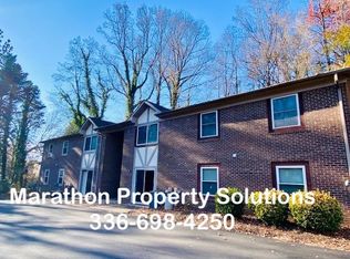1100 Crescent Dr #1, Reidsville, NC 27320