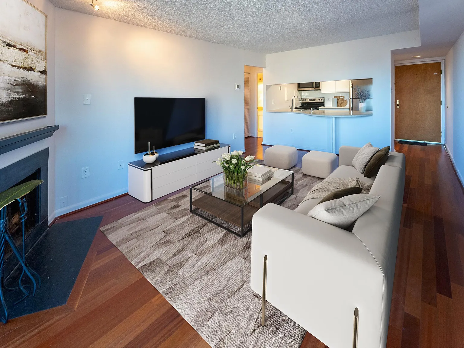 2 bed, 870 sqft, $2,899 — Photo 3