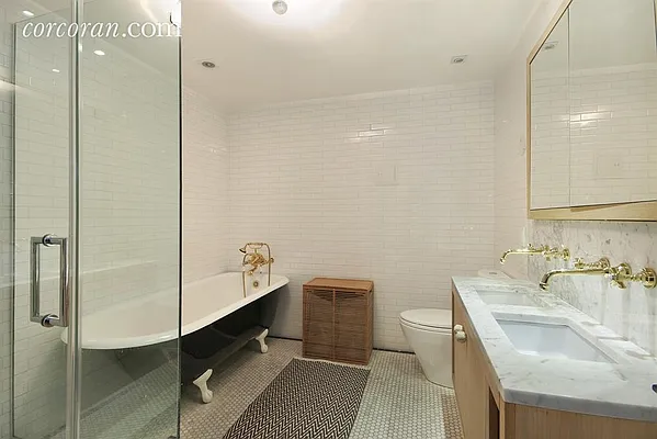 Sold by Corcoran | media 19