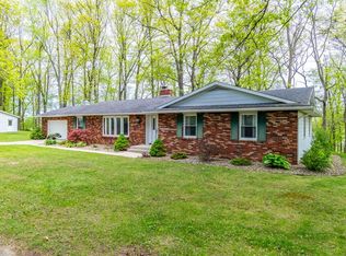 120 W Bellefontaine Rd, Pleasant Lake, IN 46779