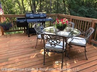 5801 Alpine Woods Dr, Anchorage, AK 99516