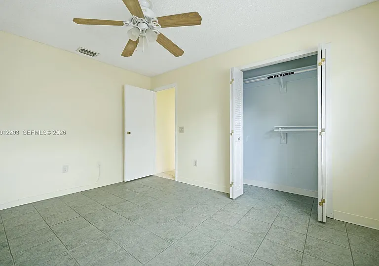 920 NW 92nd Ave — Photo 13