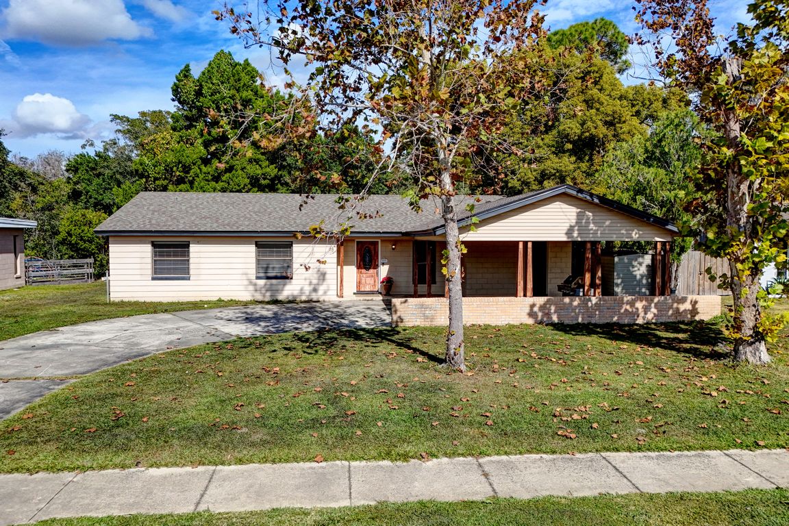 next background image