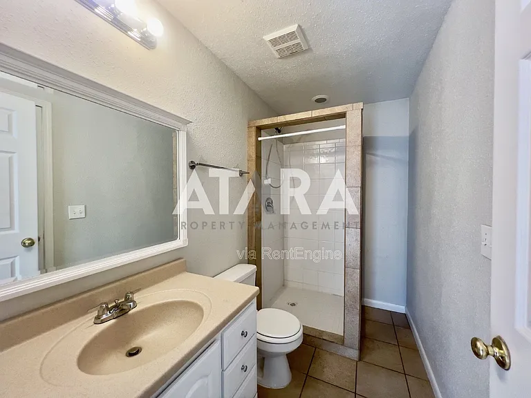 10912 S Poplar Brook Pl — Photo 22