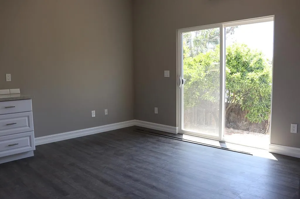 1315 Melrose Way — Photo 3