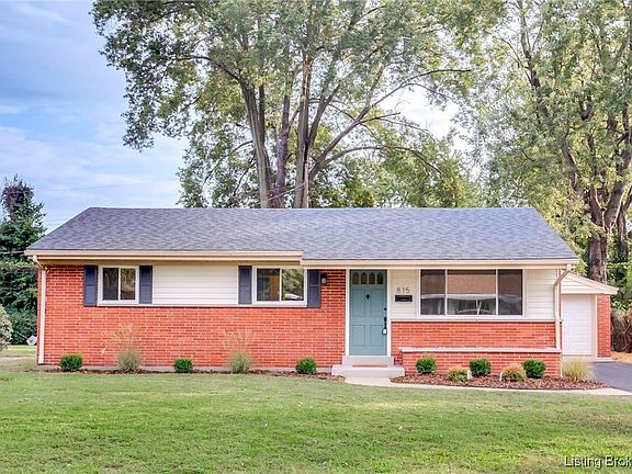 3rd image of 815 Marigold Drive